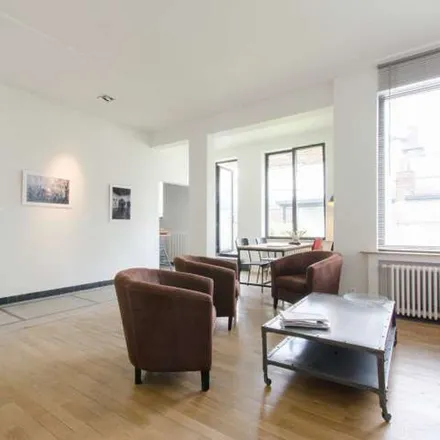 Image 1 - La Legende, Rue du Lombard - Lombardstraat 35, 1000 Brussels, Belgium - Apartment for rent