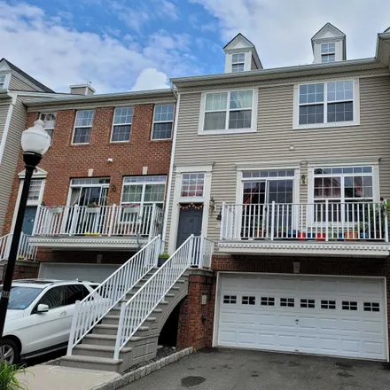 Rent this 2 bed townhouse on Old Bergen Road at Meritt in Old Bergen Road, Jersey City