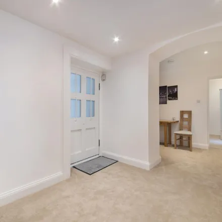 Rent this 2 bed apartment on 47b Netherhall Gardens in London, NW3 5RG