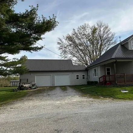 Buy this 4 bed house on 242 East 600 North in Grant County, IN 46952