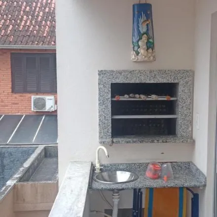 Rent this 2 bed apartment on Rua 318 in Meia Praia, Itapema - SC