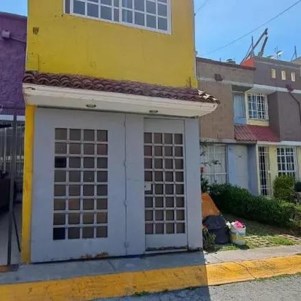 Buy this 4 bed house on Autopista de Cuota Chamapa - Lechería in 54740 Cuautitlán Izcalli, MEX