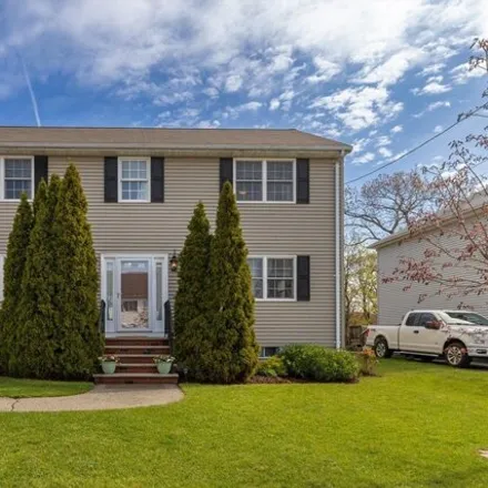 Buy this 3 bed house on 35 Bulfinch Terrace in Lynn, MA 01902