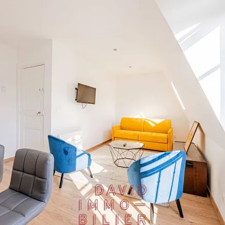 Image 7 - 5 Rue Cler, 75007 Paris, France - Apartment for rent