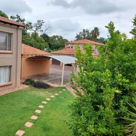 Image 2 - 77 Boven St, Rustenburg, 2999, South Africa - Apartment for rent