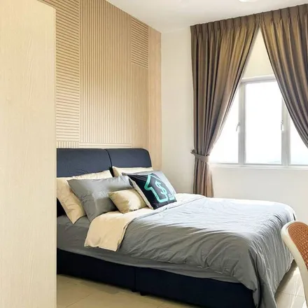 Rent this 1 bed apartment on Jalan Kenanga 1/6 in Salak Perdana Business Park, 43900 Sepang
