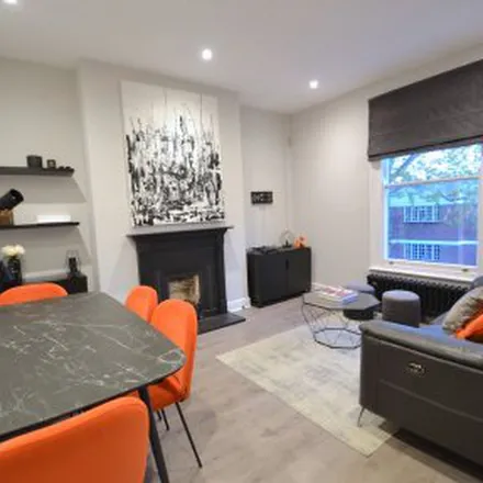 Image 3 - Anscombe &amp; Ringland, 55 Heath Street, London, NW3 1DL, United Kingdom - Apartment for rent