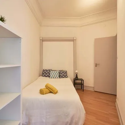 Rent this 13 bed room on Presença Marquês in Rua Rodrigo da Fonseca, 1250-272 Lisbon