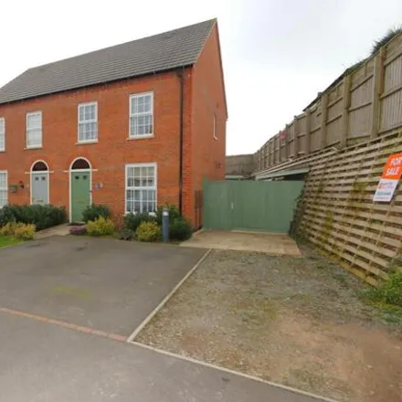 Buy this 3 bed duplex on unnamed road in Ashby-de-la-Zouch, LE65 2RU