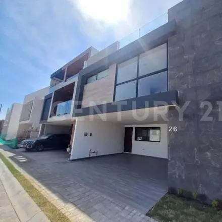 Buy this 4 bed house on Boulevard Chihuahua in Parque Chihuahua, 72193 Santa Clara Ocoyucan