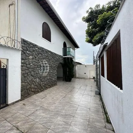 Rent this 4 bed house on Rua Nossa Senhora da Conceição in Cachoeirinha, Belo Horizonte - MG