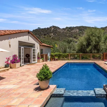 Buy this 3 bed house on Old Topanga Canyon Road in Topanga, Los Angeles County