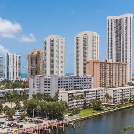 Buy this 1 bed condo on Arlen House West in 158th Street, Sunny Isles Beach