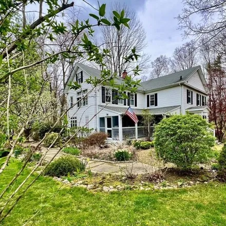 Buy this 5 bed house on 8 Ladd Road in Sturbridge, Worcester County