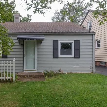Buy this 2 bed house on 3678 West 102nd Street in Cleveland, OH 44111