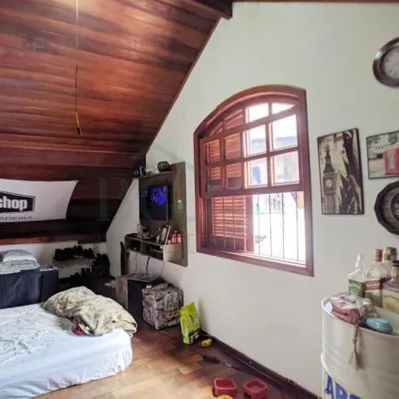 Buy this 3 bed house on EM Pres Washington Luis in Rua Vereador Horácio de Paiva, Região Urbana Homogênea VIII