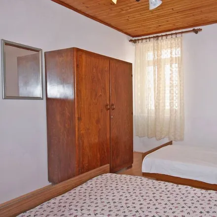 Rent this 2 bed apartment on 53296 Grad Novalja