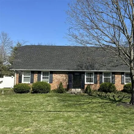 Buy this 4 bed house on 677 Wakefield Street in Briarwood Manor, Bowling Green