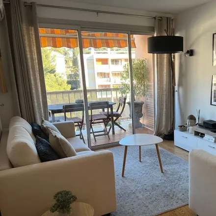 Image 2 - 13260 Cassis, France - Apartment for rent