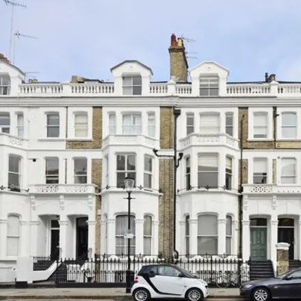 Image 2 - 18 Coleherne Road, London, SW10 9BS, United Kingdom - Apartment for sale