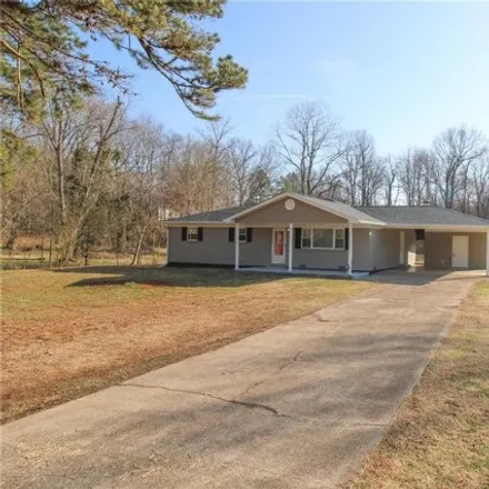 Buy this 3 bed house on 1633 Cole Avenue in Poplar Bluff, MO 63901