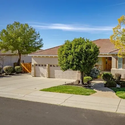 Buy this 4 bed house on 7053 Pembroke Way in Rocklin, CA 95677