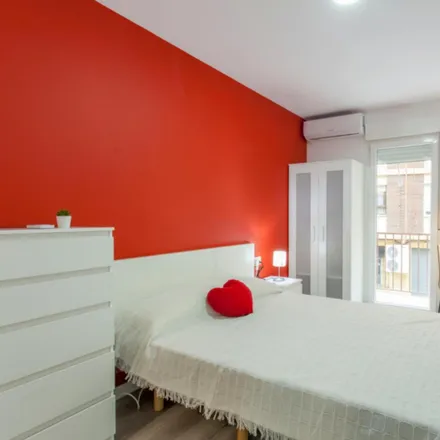 Rent this 6 bed room on La Casa de Lito in Carrer del Mestre Lope, 46100 Burjassot