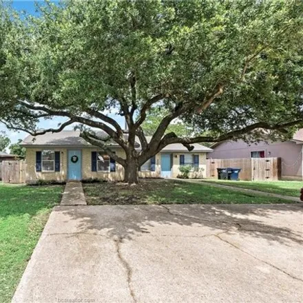 Rent this 2 bed house on 3321 Longleaf Circle in College Station, TX 77845