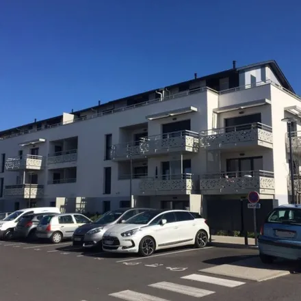 Rent this 4 bed apartment on 2 Rue du Port in 44470 Thouaré-sur-Loire, France