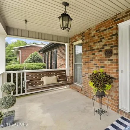 Image 3 - 7762 Devonshire Drive Southwest, Knoxville, TN 37919, USA - House for sale