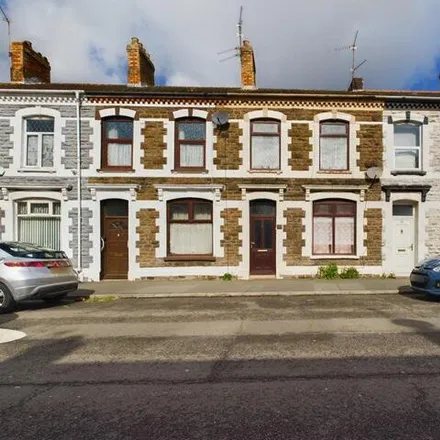 Buy this 3 bed townhouse on 38 Walker Road in Cardiff, CF24 2EZ