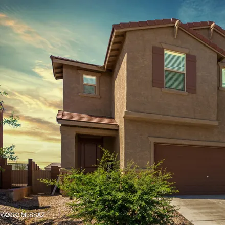 Buy this 4 bed loft on South Willow Wick Drive in Sahuarita, AZ 85164