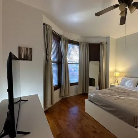 Rent this 2 bed apartment on New York