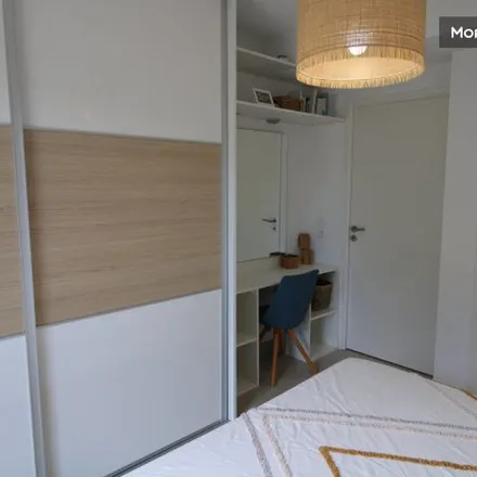 Rent this 3 bed apartment on 98 Chemin de la Mosson in 34750 Villeneuve-lès-Maguelone, France