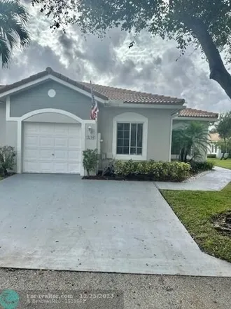 Buy this 3 bed house on 4702 Southwest 13th Street in Lakeview, Deerfield Beach
