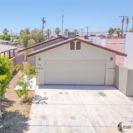 Buy this 2 bed house on 902 E 3rd St in Calexico, California