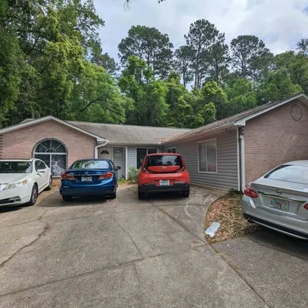 Buy this 5 bed house on 990 Amelia Circle in Tallahassee, FL 32304