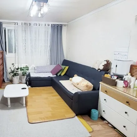 Rent this 3 bed apartment on 서울특별시 광진구 중곡동 104-36