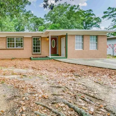 Buy this 3 bed house on 156 East Highland Drive in Pensacola, FL 32503