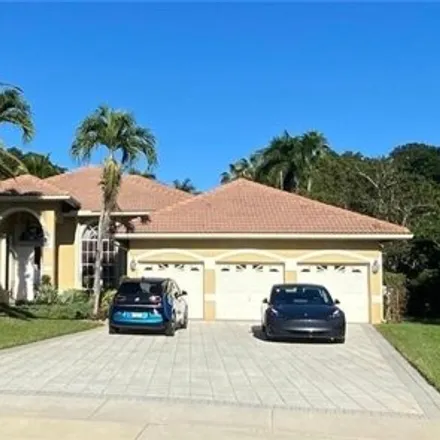 Image 2 - 300 Grand Palms Drive, Pembroke Pines, FL 33027, USA - House for sale