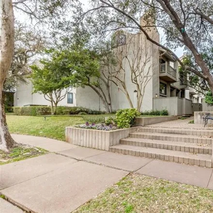 Rent this 2 bed townhouse on 4322 Bowser Avenue in Dallas, TX 75219