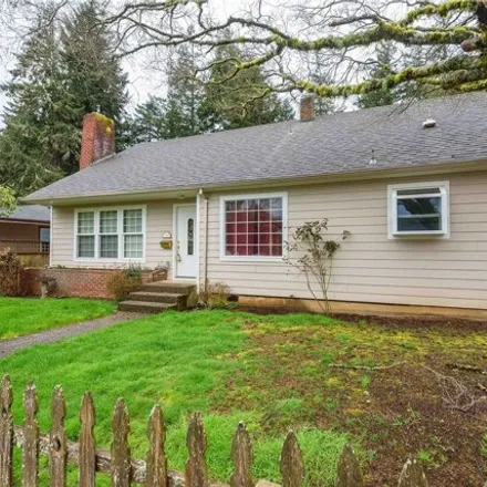 Buy this 4 bed house on 1441 North 14th Street in Coos Bay, OR 97420
