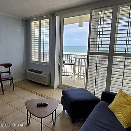 Buy this 1 bed condo on Harbour Beach Resort in 701 South Atlantic Avenue, Daytona Beach