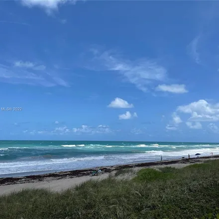 Image 2 - 10990 South Ocean Drive, Waveland, Jensen Beach, FL 34957, USA - Apartment for rent