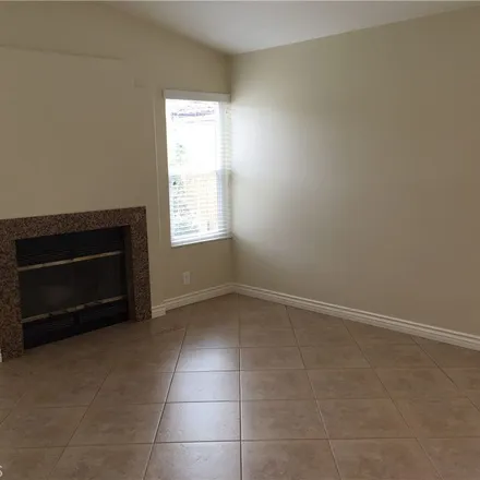 Image 2 - 39791 Old Carriage Road, Murrieta, CA 92563, USA - Apartment for rent
