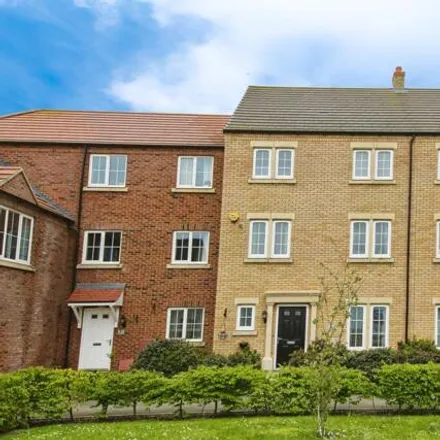 Buy this 5 bed townhouse on Barley Way in Littleport, CB6 1FQ