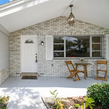 Image 4 - 5252 Mosaic Drive, Forest Hills, Holiday, FL 34690, USA - House for sale