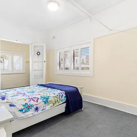 Image 7 - Bondi Barber Lounge, Roscoe Street, Bondi Beach NSW 2026, Australia - Apartment for rent