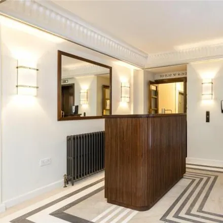 Image 9 - Swan Court, Flood Street, London, SW3 5RR, United Kingdom - Apartment for sale