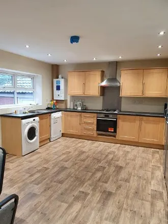 Image 4 - Hanover Crescent, Victoria Park, Manchester, M14 5EX, United Kingdom - Duplex for rent